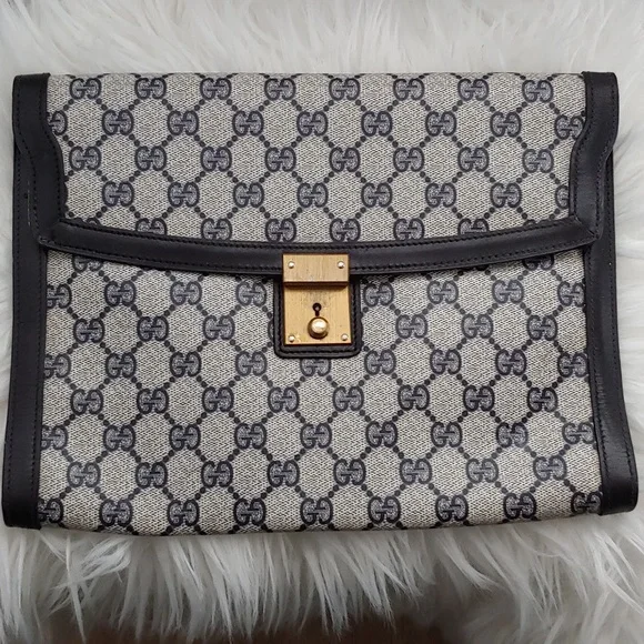 Authentic Vintage Gucci GG Monogram Supreme Clutch iPad Tablet Case - Picture 1 of 11